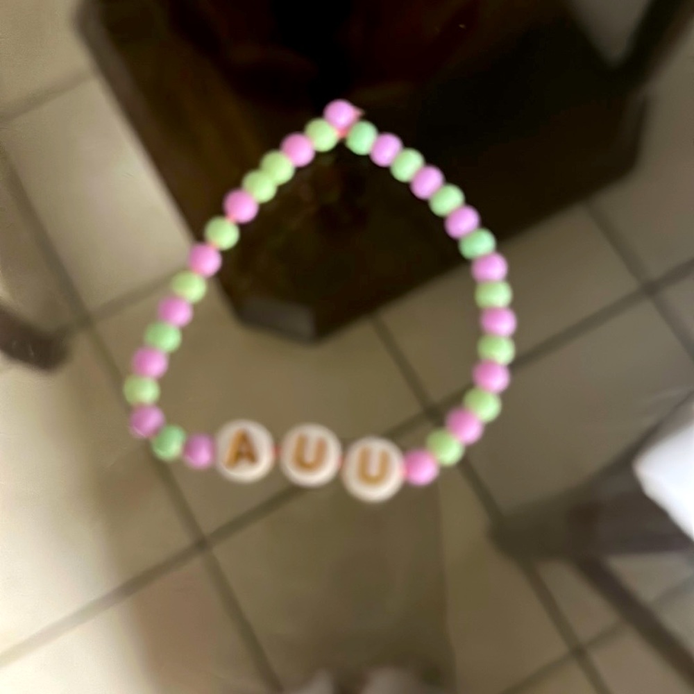 Bracelet